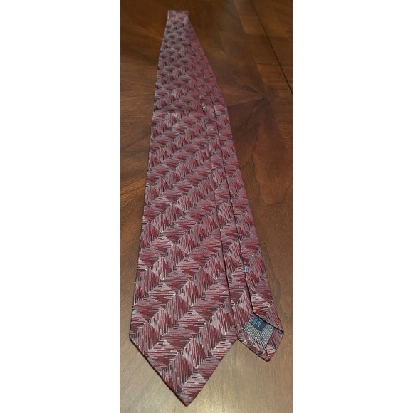 Gianfranco Valentino Italy Hand Made 100% Silk Men’s Neck Tie Made In Canada - Picture 3 of 9